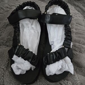 Elegant Black Women's Sandals